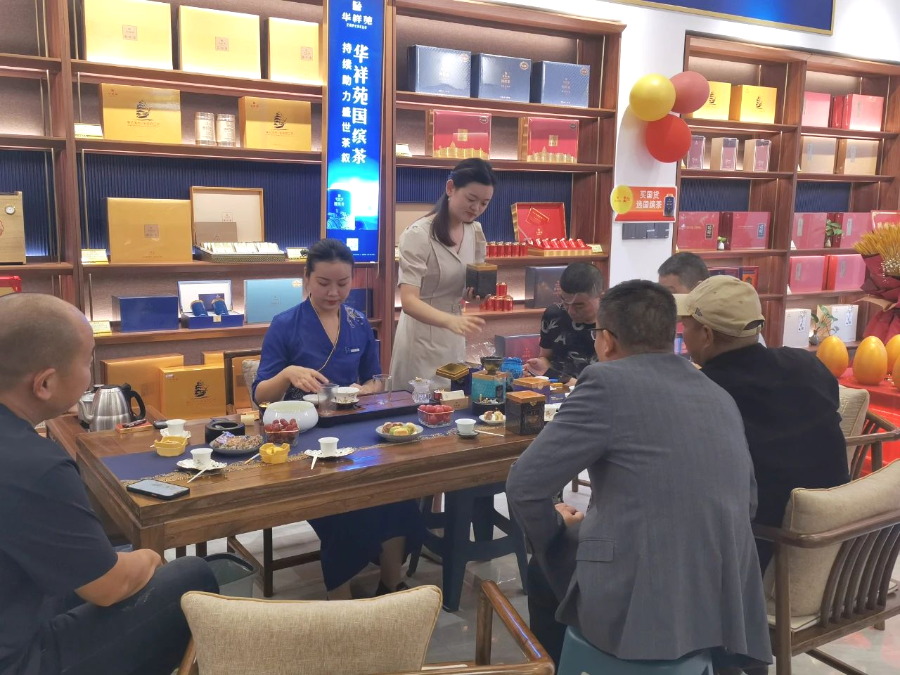 新店动态，华祥苑郑州华南城店盛大开业，燃爆郑州城!