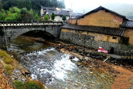 古田白溪村